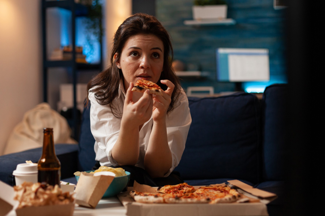 What Happens If You Eat Carbs Only at Night? Carb Timing for Fat Loss